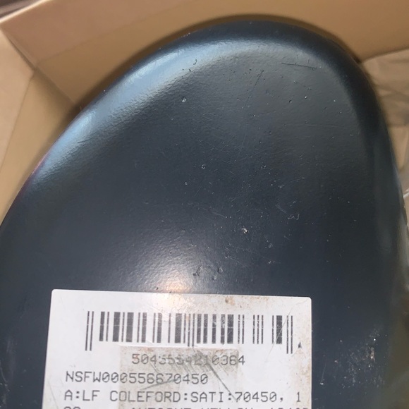 Authentic Burberry Yellow Sandal! - Picture 7 of 8